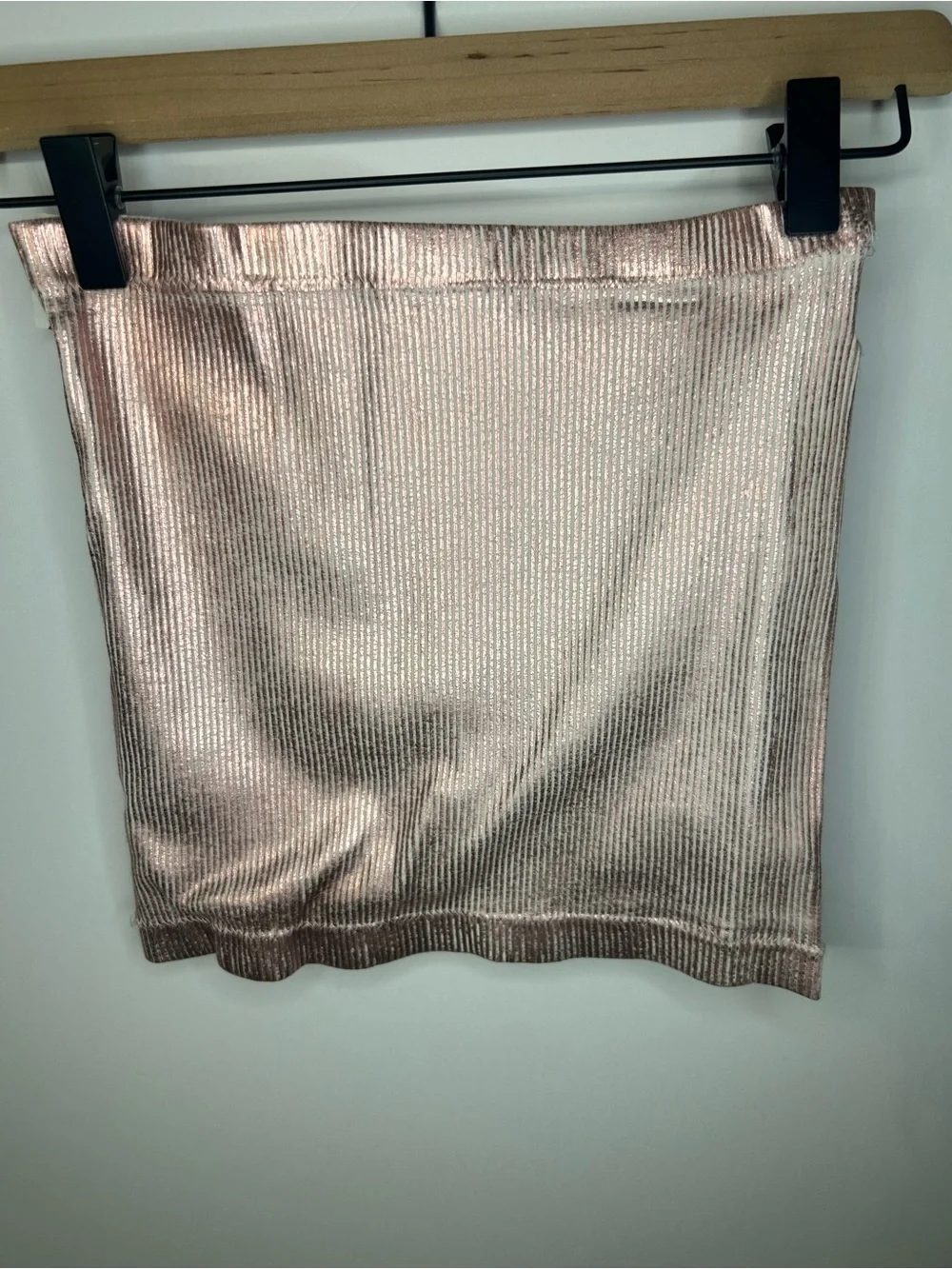 *NWT* Intimately Free People Women’s Pink Foil Carrie Tube Top, Size Medium - Picture 6 of 9